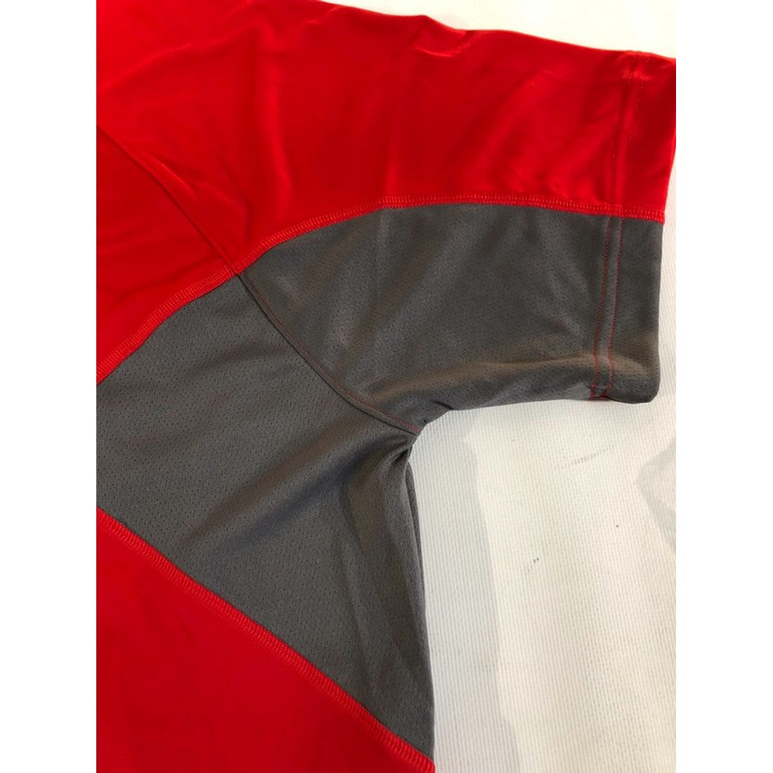 Camiseta de manga corta Catalyst Mesh para hombre de Under Armour