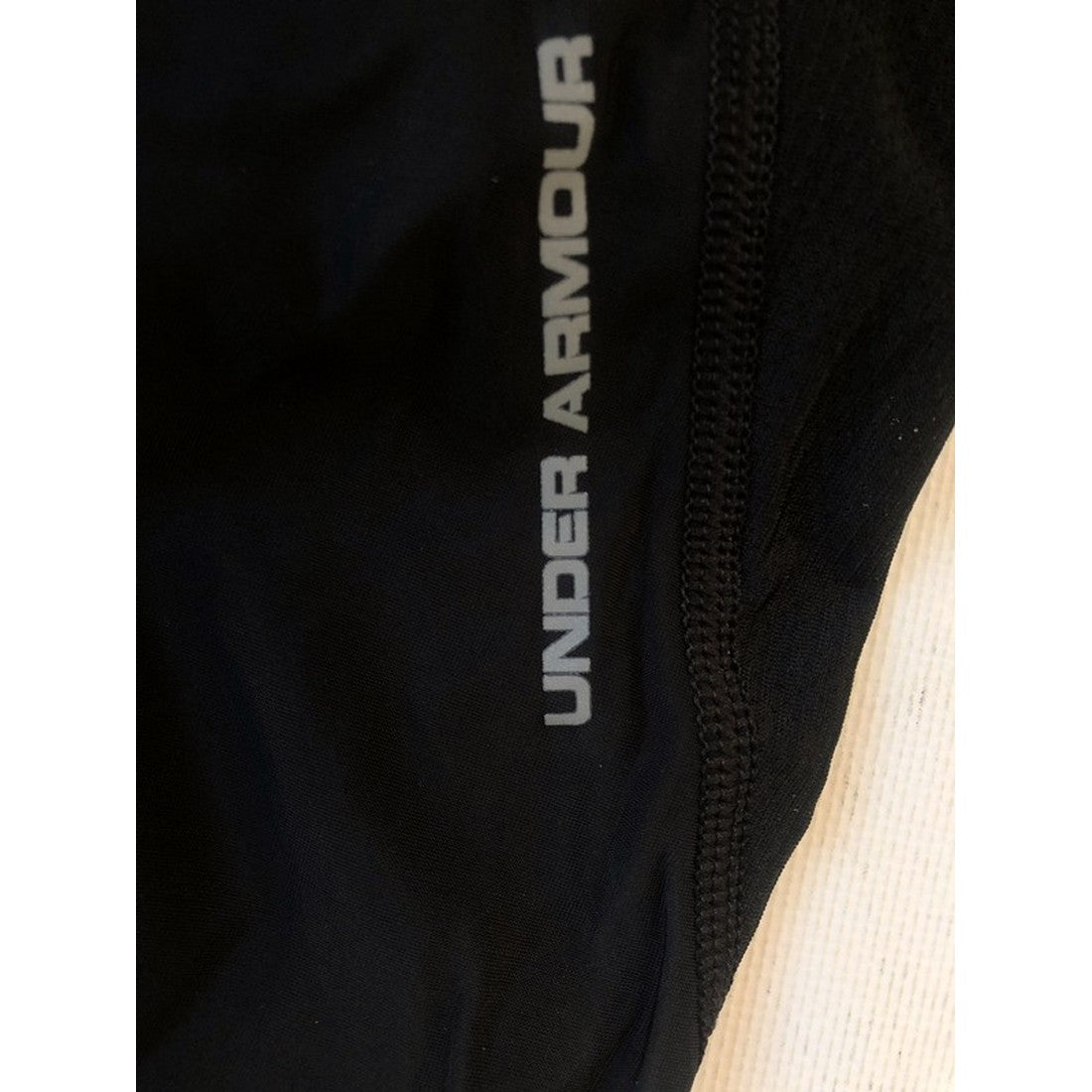 Legging técnico Capri (3/4) negro Compression Heatgear para hombre de Under Armour