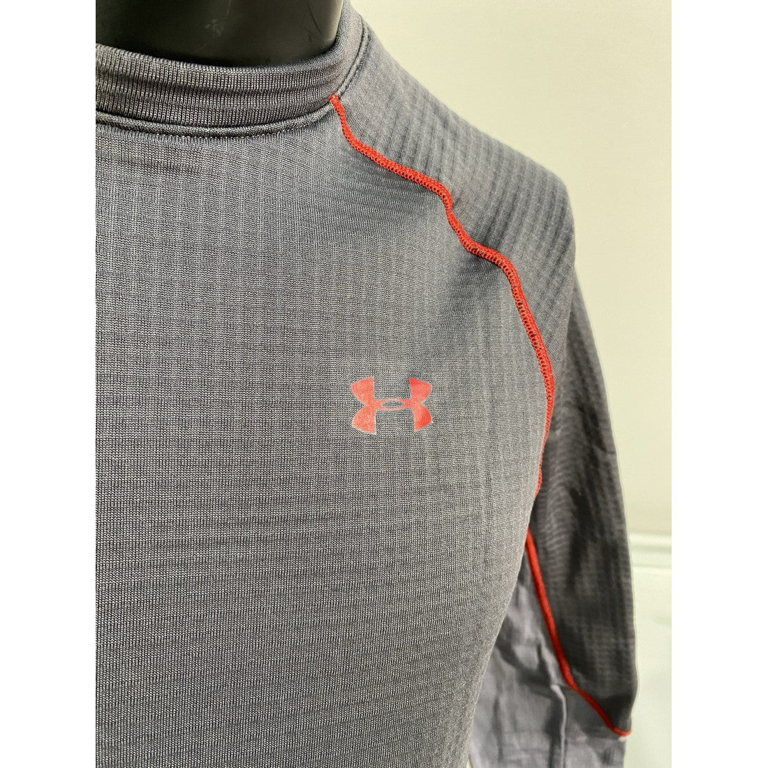 Camiseta termica tecnica de manga larga Base Map 2.5 para hombre de Under Armour