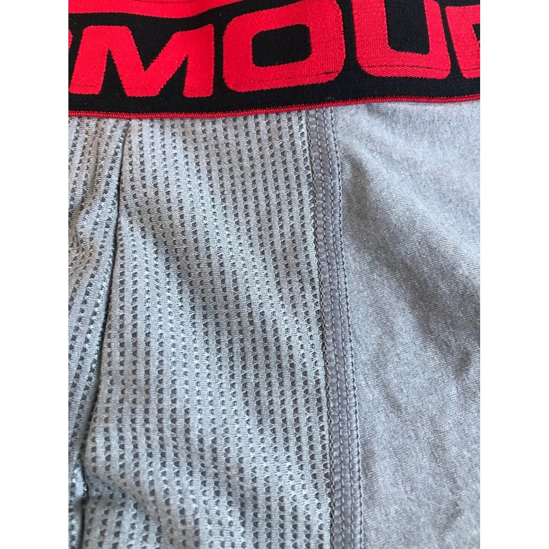 Boxer deportivo corto de 3" ajustado de Under Armour