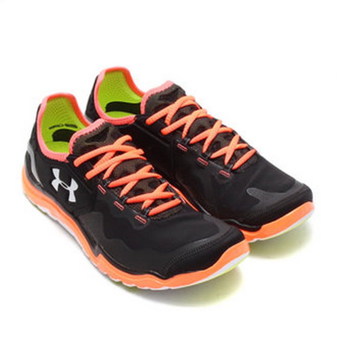 Zapatilla deportiva Charge RC 2 para hombre de Under Armoumour