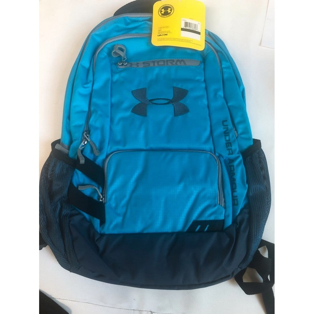 Mochila Hustle Unisex de Under Armour