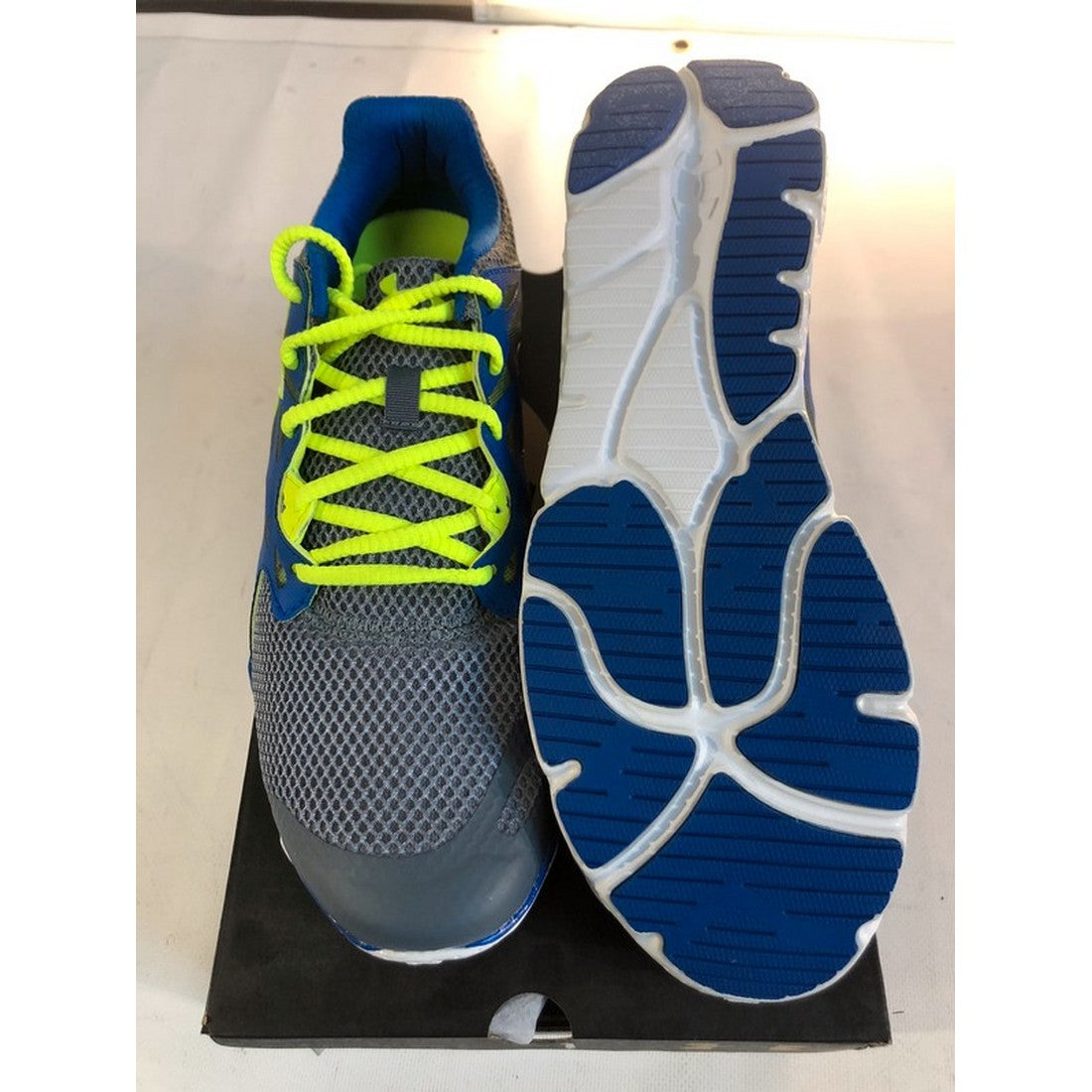 Zapatilla deportiva Micro G Monza Night para hombre de Under Armour