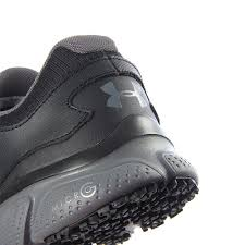 Zapatilla deportiva Micro G Assert para hombre de Under Armour