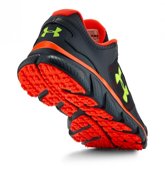 Zapatilla deportiva Micro G Assert para hombre de Under Armour