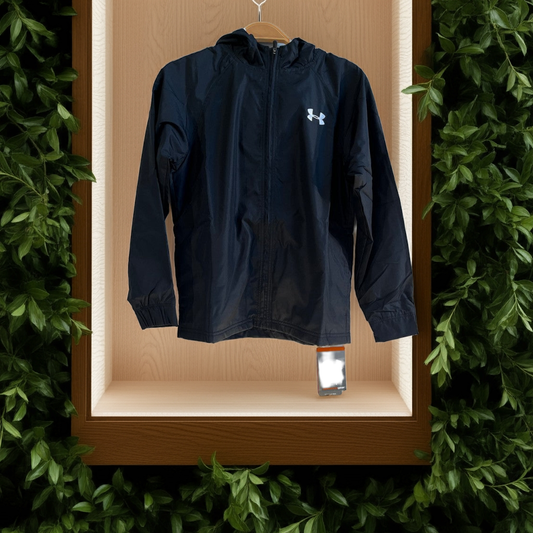 Chaqueta ligera resistente al viento y al agua para niños de Under Armour